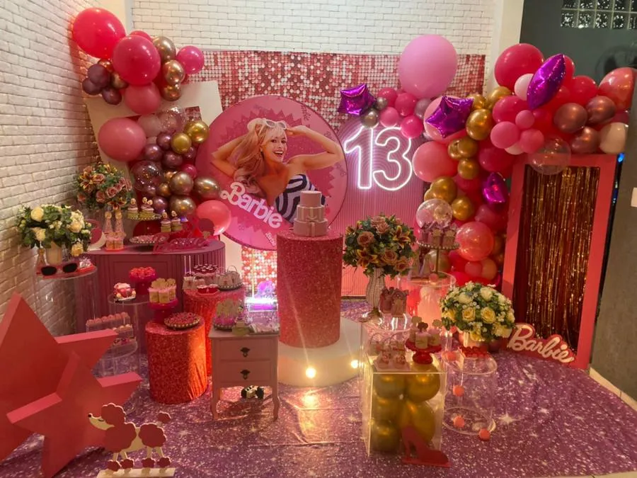 Decoração Barbie · Barbie Teen · Buffet Family