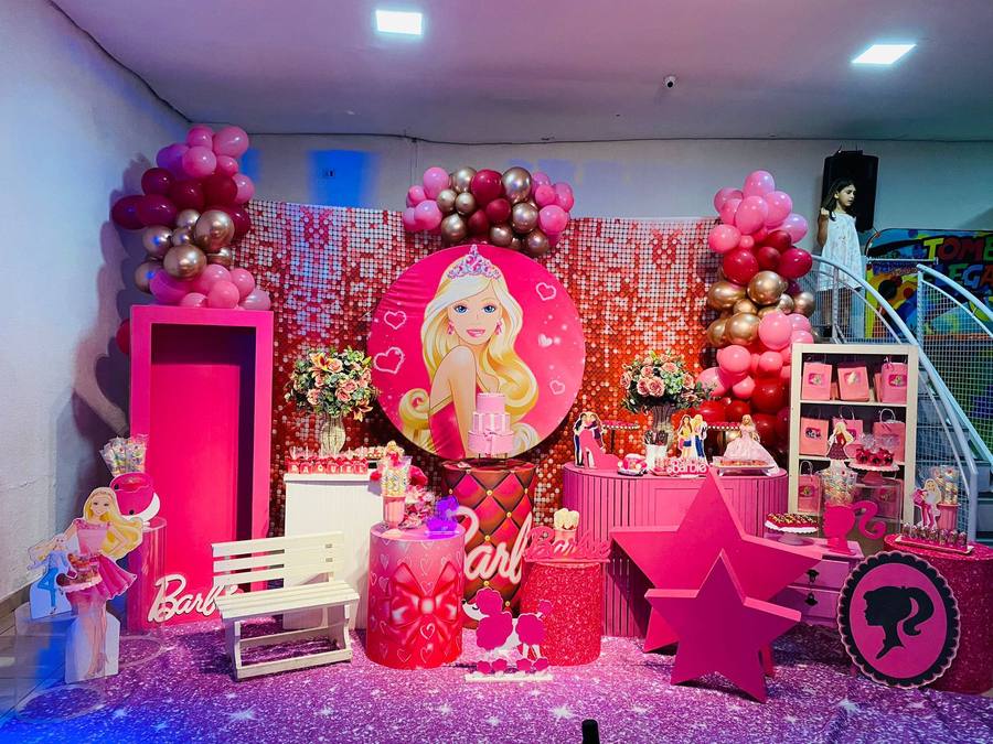 Decoração Barbie · Barbie 2 · Buffet Family