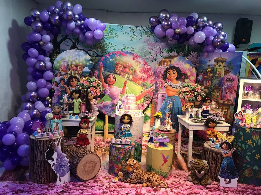 Decoração Encanto Disney · Encanto 3 · Buffet Family