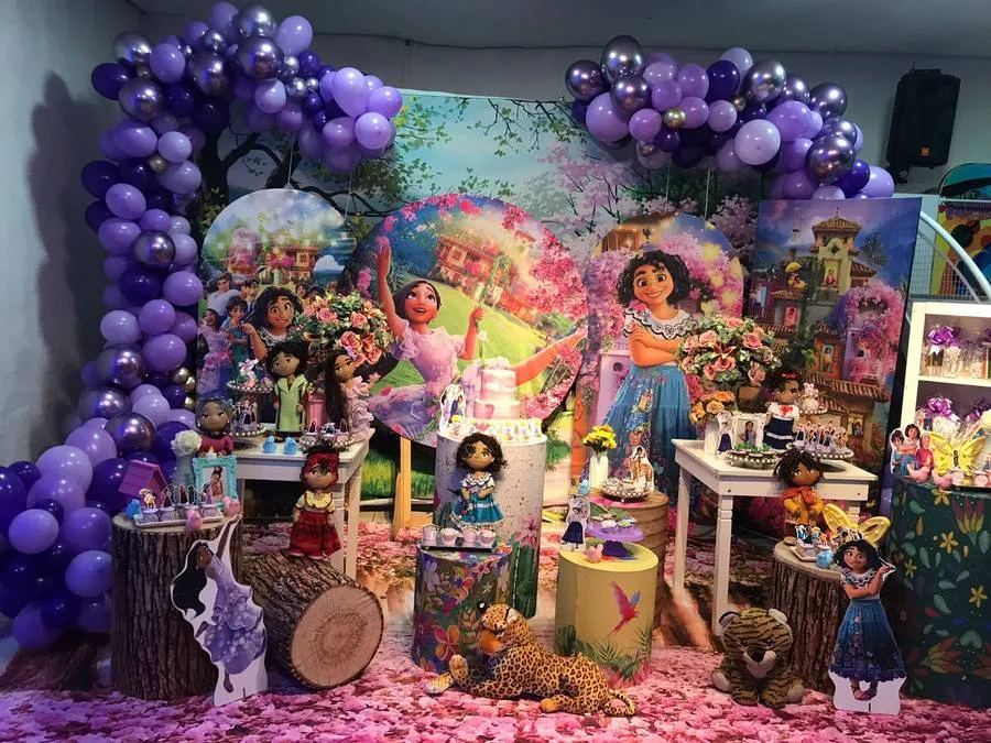 Decoração Encanto Disney · Encanto 3 · Buffet Family