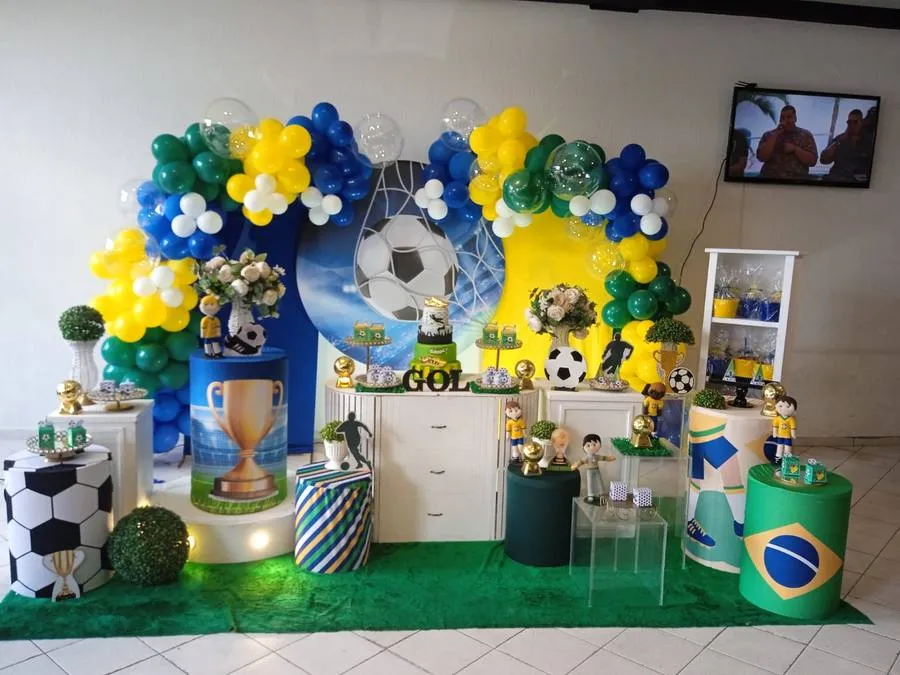 Decoração Futebol · Futebol Brasil 3 · Buffet Family
