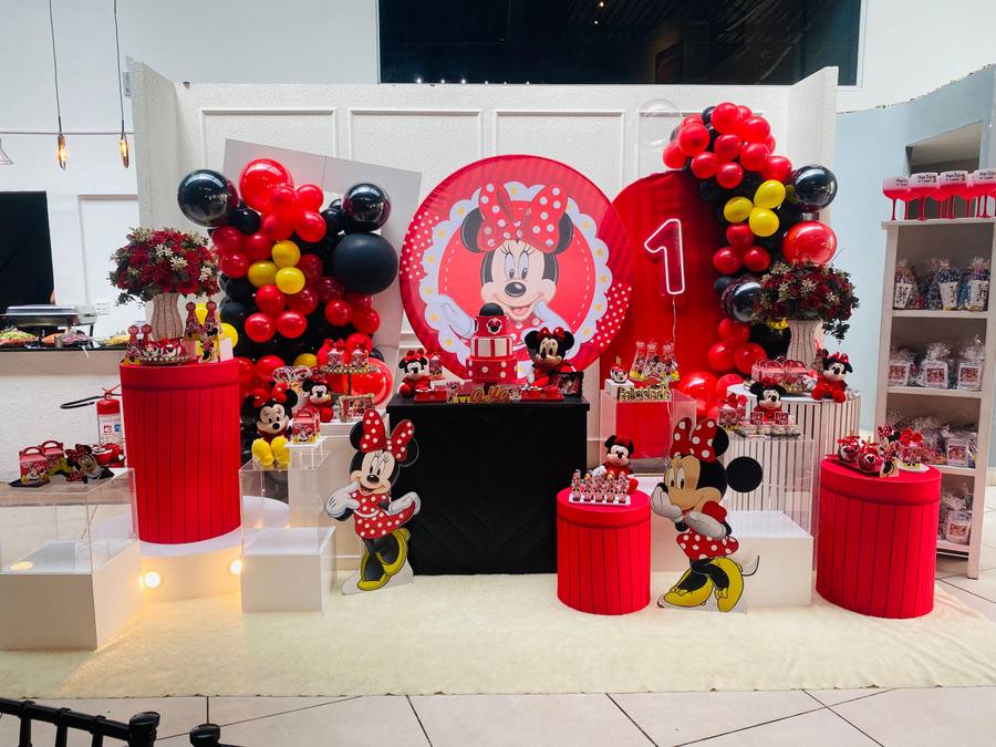 Decoração Minnie · Minnie Vermelha · Buffet Family