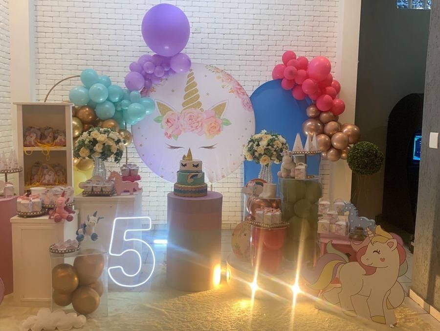 Decoração Unicórnio · Unicórnio 3 · Buffet Family