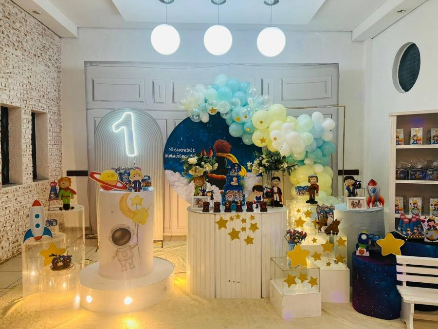 Decoração Galáxia · Astronauta Espaço Bebê 2 · Buffet Family
